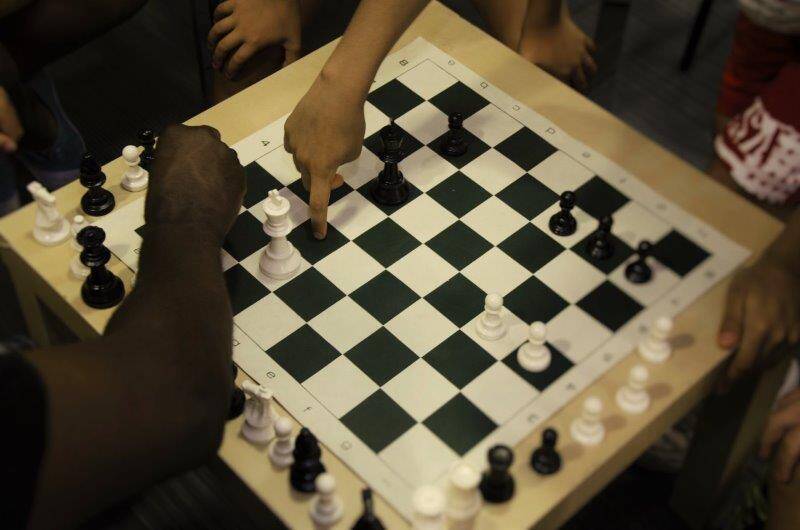 Clases de ajedrez y explicaciones muy entretenidas